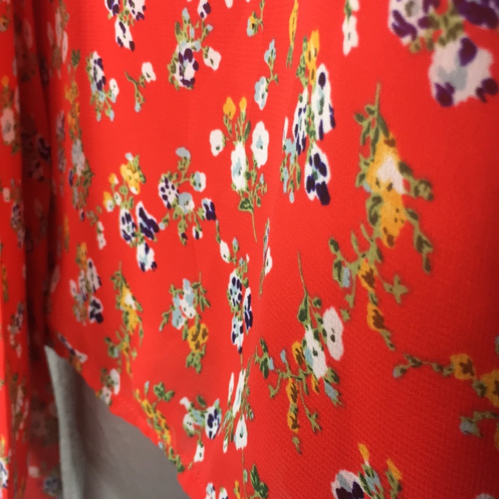 Pleione Red Floral Tie Front Flutter Blouse Shirt - Picture 5 of 12
